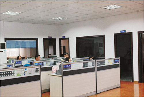 設(shè)計(jì)、生產(chǎn)、客服綜合辦公室一角