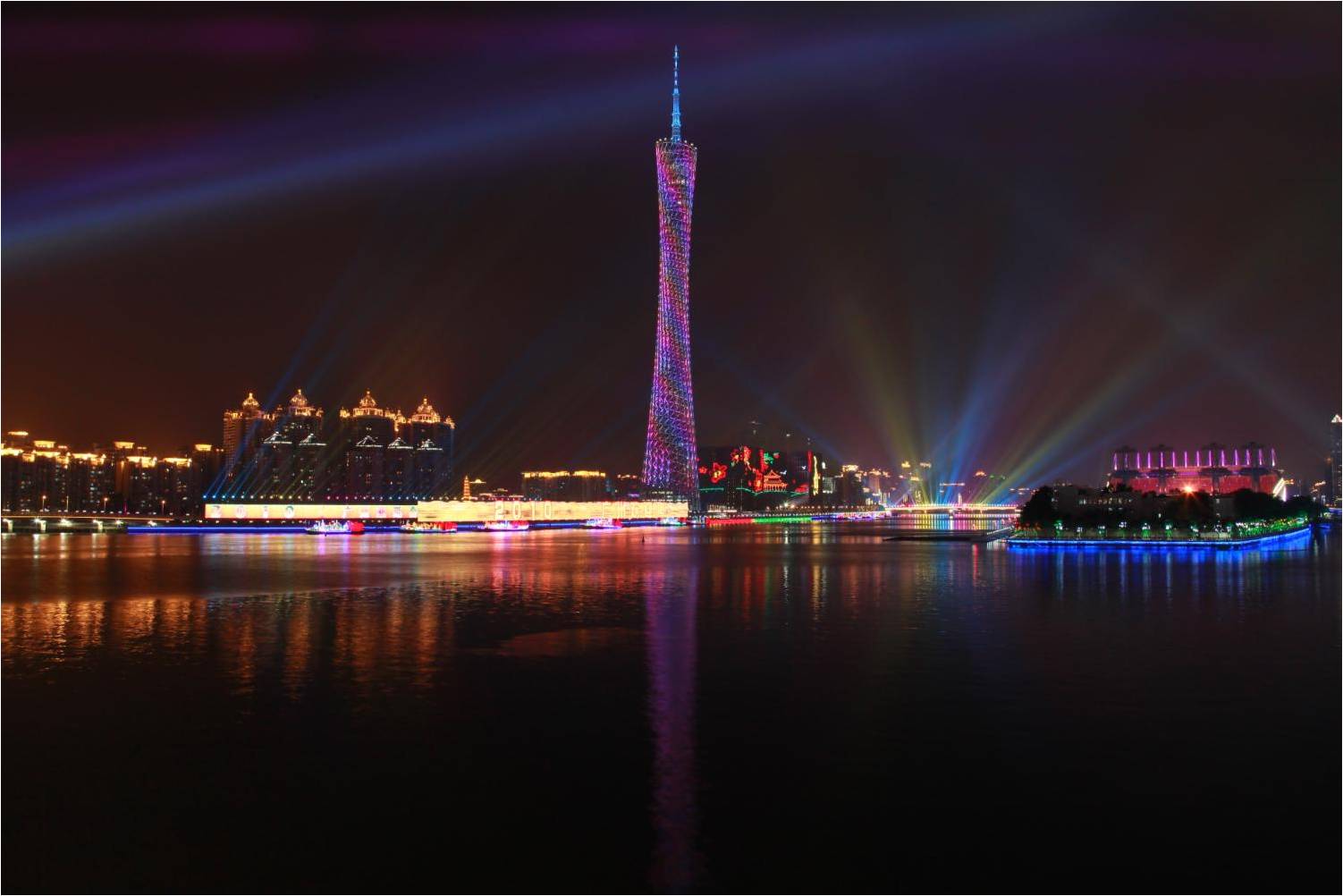 節(jié)能環(huán)保政策帶動LED照明燈產(chǎn)業(yè)發(fā)展